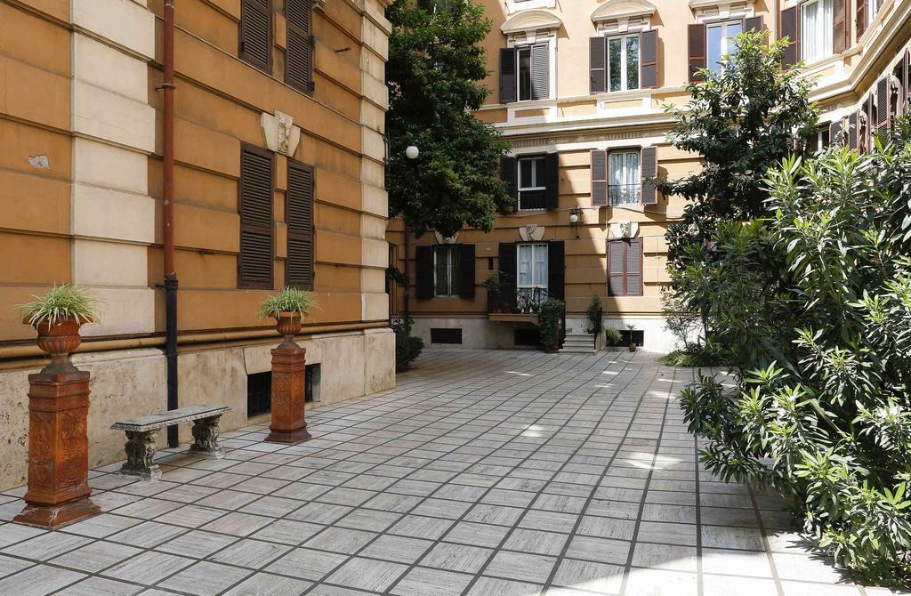 Appartamento Felice Roma